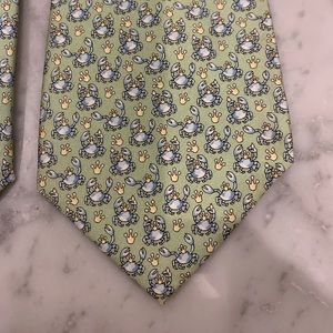Vineyard Vines tie